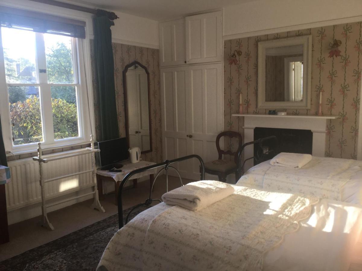 The Waltons Bed & Breakfast Dorking Room photo